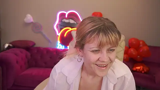 Chat XXX en directo de BellaLaPetit