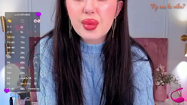 Chat XXX en directo de Mayzzie