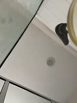 makeherfeelg: απευθείας συνομιλία ΧΧΧ