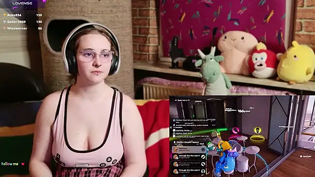 Chat XXX en directo de GamerGirl_Eve