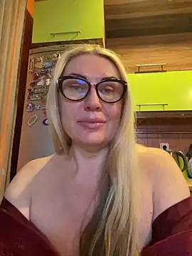 OliviaDancequeen: онлайн-секс-чат