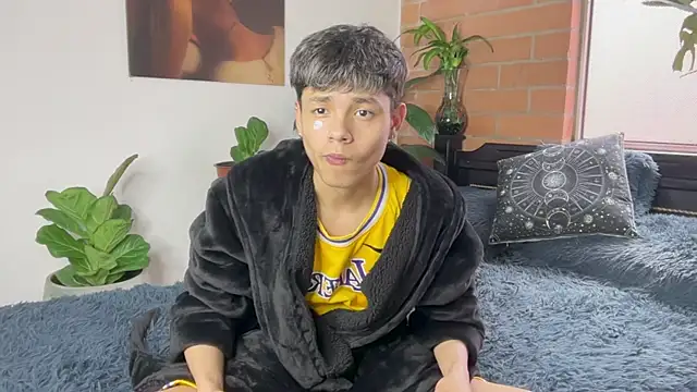 Andy_Belier23のライブXXXチャット