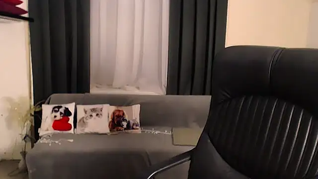 Hot_Blonda élő XXX-chatje