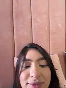 Chat +18 de jenn_fit ao vivo