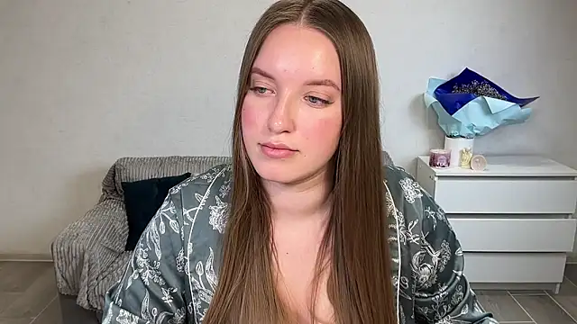 EvaMaddison: онлайн-секс-чат