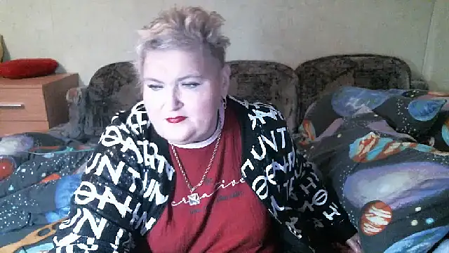 Lana555: онла йн-секс-чат