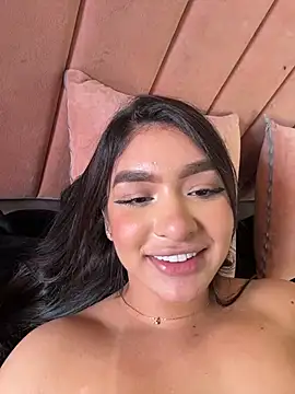 jenn_fit Adlı Modelin Canlı XXX Sohbeti