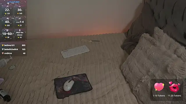 XXX chat uživo modela Moon_sweetx2