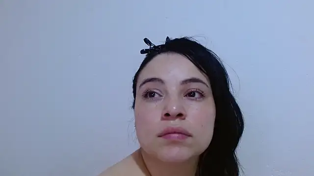 isabel_24_gil Chat XXX live