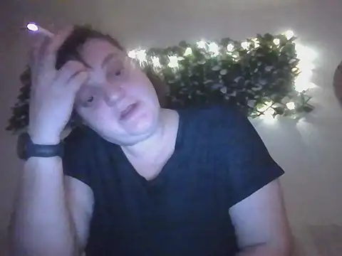 Elo__ Show in webcam