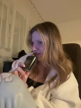 Онлайн чат XXX MaryHiggins