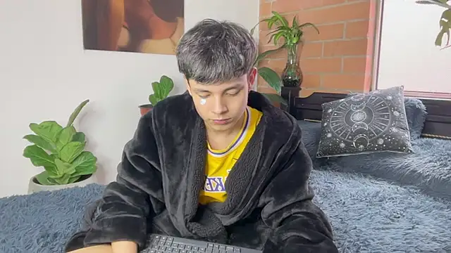 Andy_Belier23 라이브 XXX 채팅