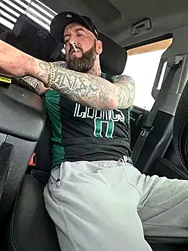 Beardedtattood – Live XXX-chat