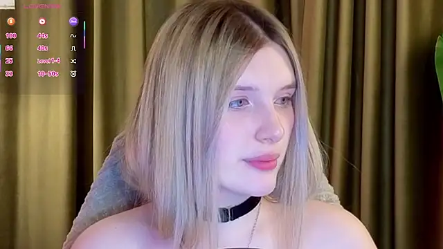 XXX chat uživo modela honey_kors