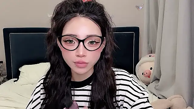 _Gwyneth_ Show Webcam