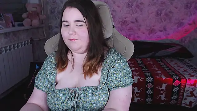 Estelle_Hicks Adlı Modelin Canlı XXX Sohbeti