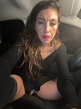 Amani_thewolf: απευθείας συνομιλία ΧΧΧ