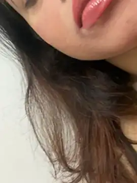 riya_sharma11 Adlı Modelin Web Kamerası Şovu