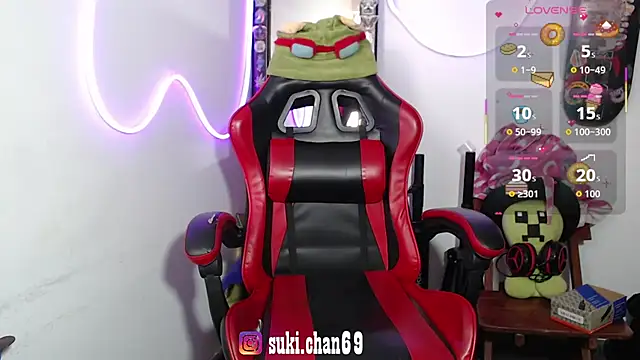 دردشة Sukychan_ الجنسية المباشرة