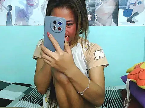 nica20's Live XXX Chat