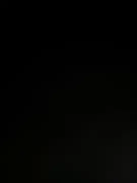 makeherfeelg: διαδικτυακό σόου στην κάμερα