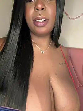 lynn777_ Chat XXX in diretta