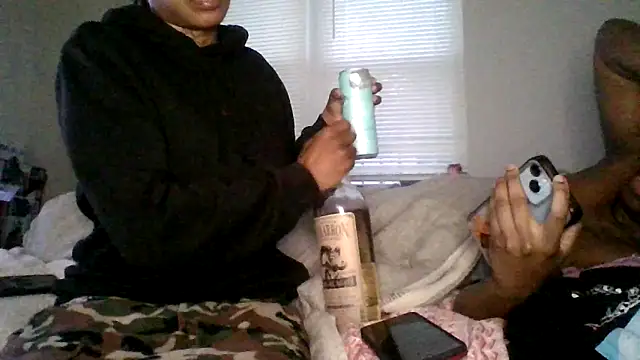 dezzidavill 网络视讯表演