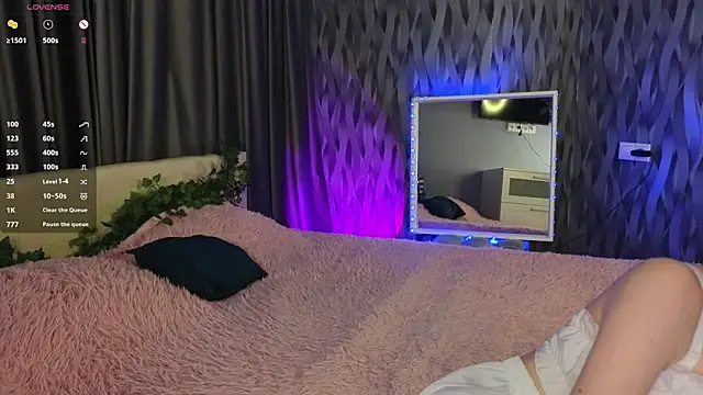 TwistedBilling Chat XXX in diretta