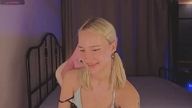 แชท XXX สดของ brilliantmichelle