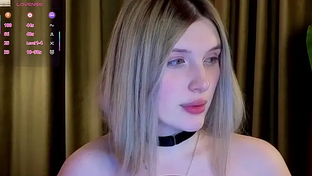 honey_kors Chat XXX in diretta