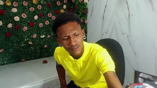 ManSantのライブXXXチャット