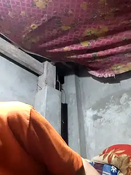 Pokazy przed kamerką – gio-thu