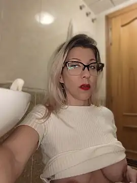 ManuelaX Live XXX Chat