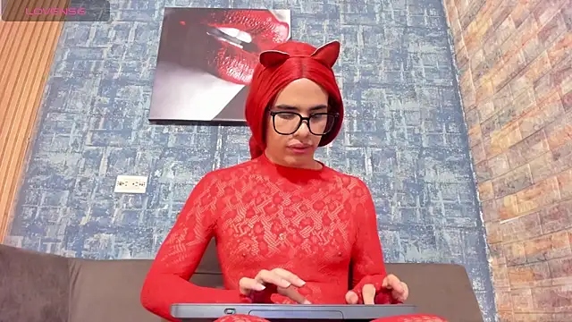 scarlettqueenx: онлайн-секс-чат