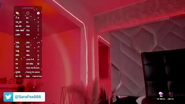 Sara_Foxx1 现场XXX聊天