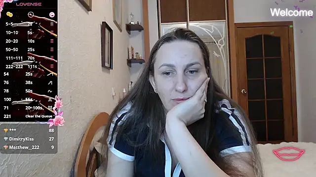 Yevgeshka-Milashka's Live XXX Chat