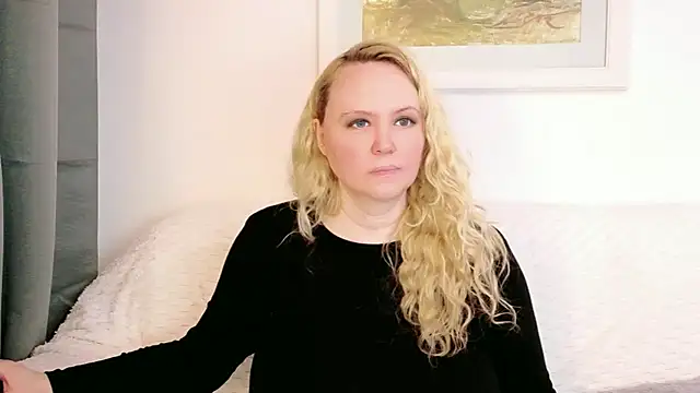 Chat +18 de Sarah4you ao vivo