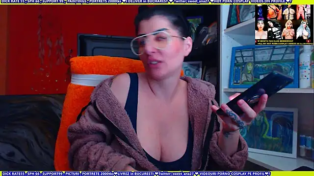 Chatroom XXX en direct de cuminmenowbbyx