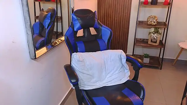 Chatroom XXX en direct de Kenya--Buhle