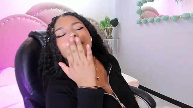 cherry_chel Live XXX-chat