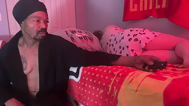 Czat XXX na żywo – KcChiefBBC69