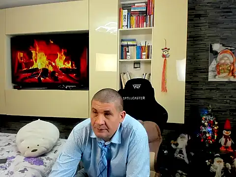 SpartacusDaddy48 Webcam-Show