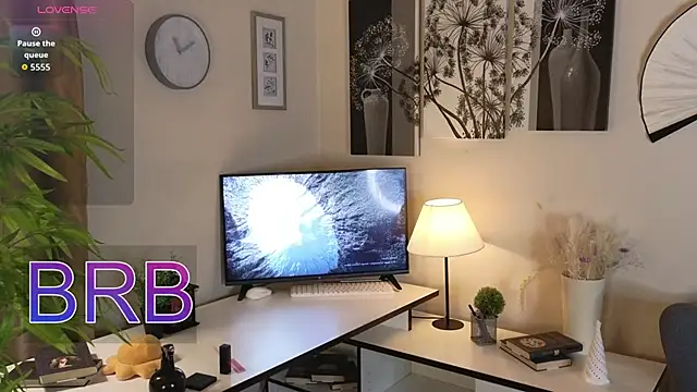 Noiry_Vuvez élő XXX-chatje