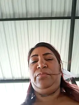 Naughty_Mature69 élő XXX-chatje