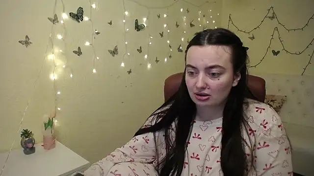 Chat +18 de MilanaPrice ao vivo