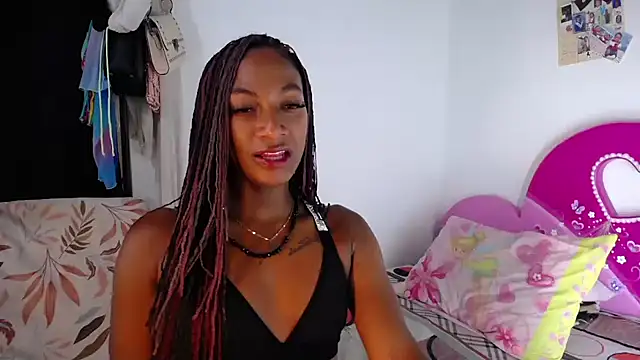 Pokazy przed kamerką – samy_doll