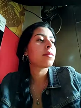 Luianna Live XXX Chat