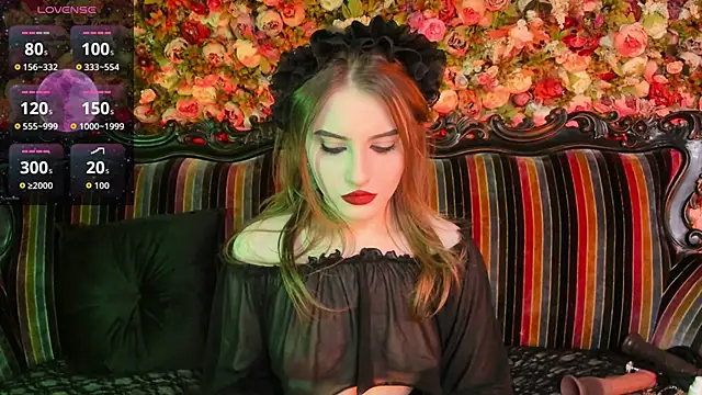 EllieMori 即時 XXX 聊天