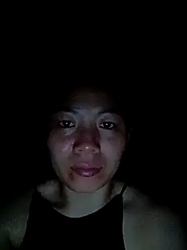 XXX chat uživo modela Lucky-688