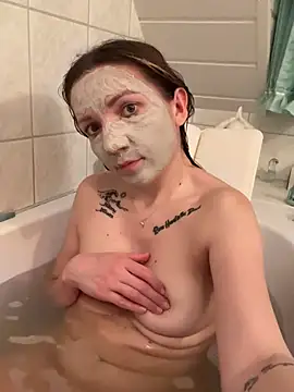 Nature_Melina 即 時 XXX 聊天